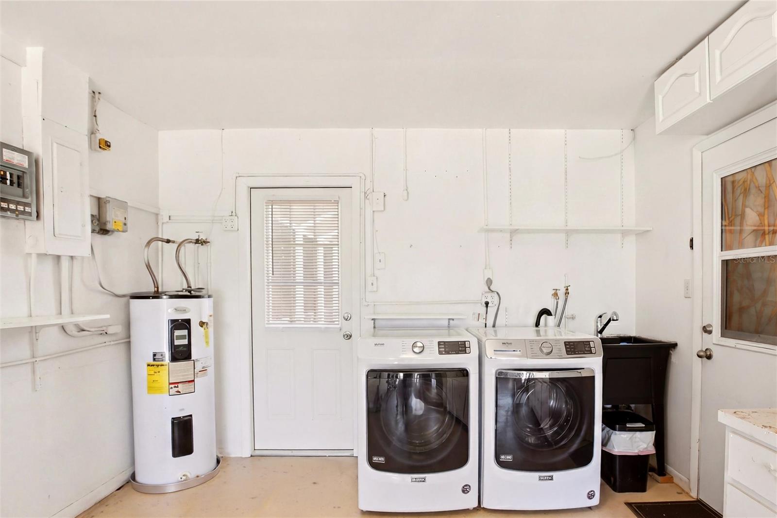 717 RIVIERA LN, PORT CHARLOTTE, FL, 33948