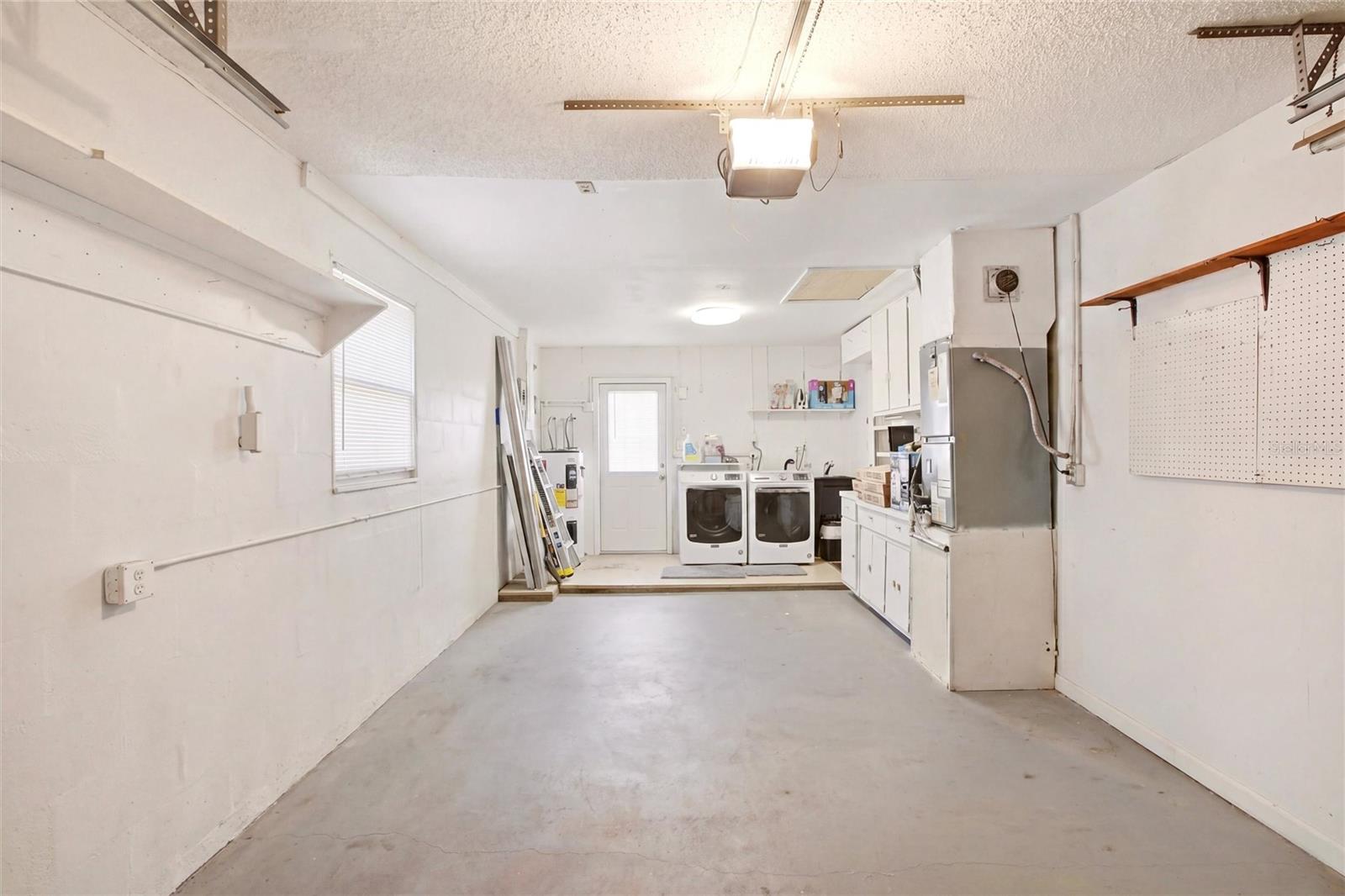 717 RIVIERA LN, PORT CHARLOTTE, FL, 33948