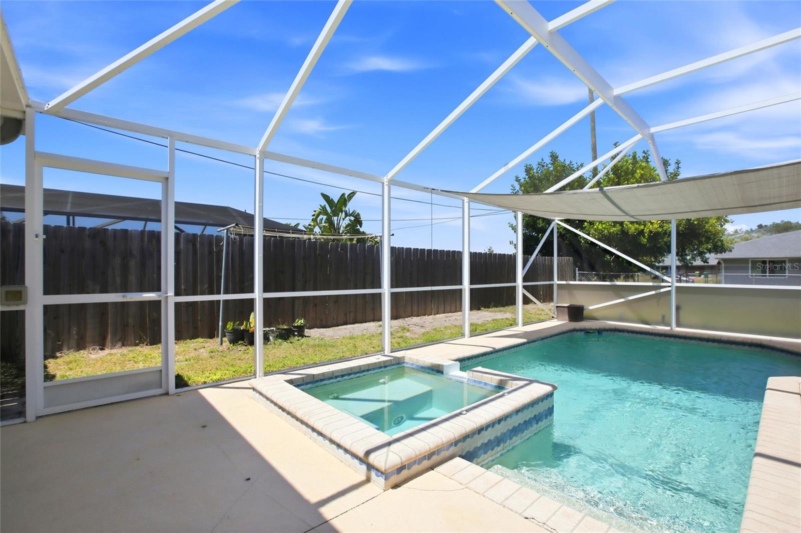 717 RIVIERA LN, PORT CHARLOTTE, FL, 33948