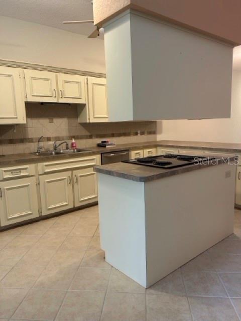 7032 RIVER RUN BLVD #7032, WEEKI WACHEE, FL, 34607