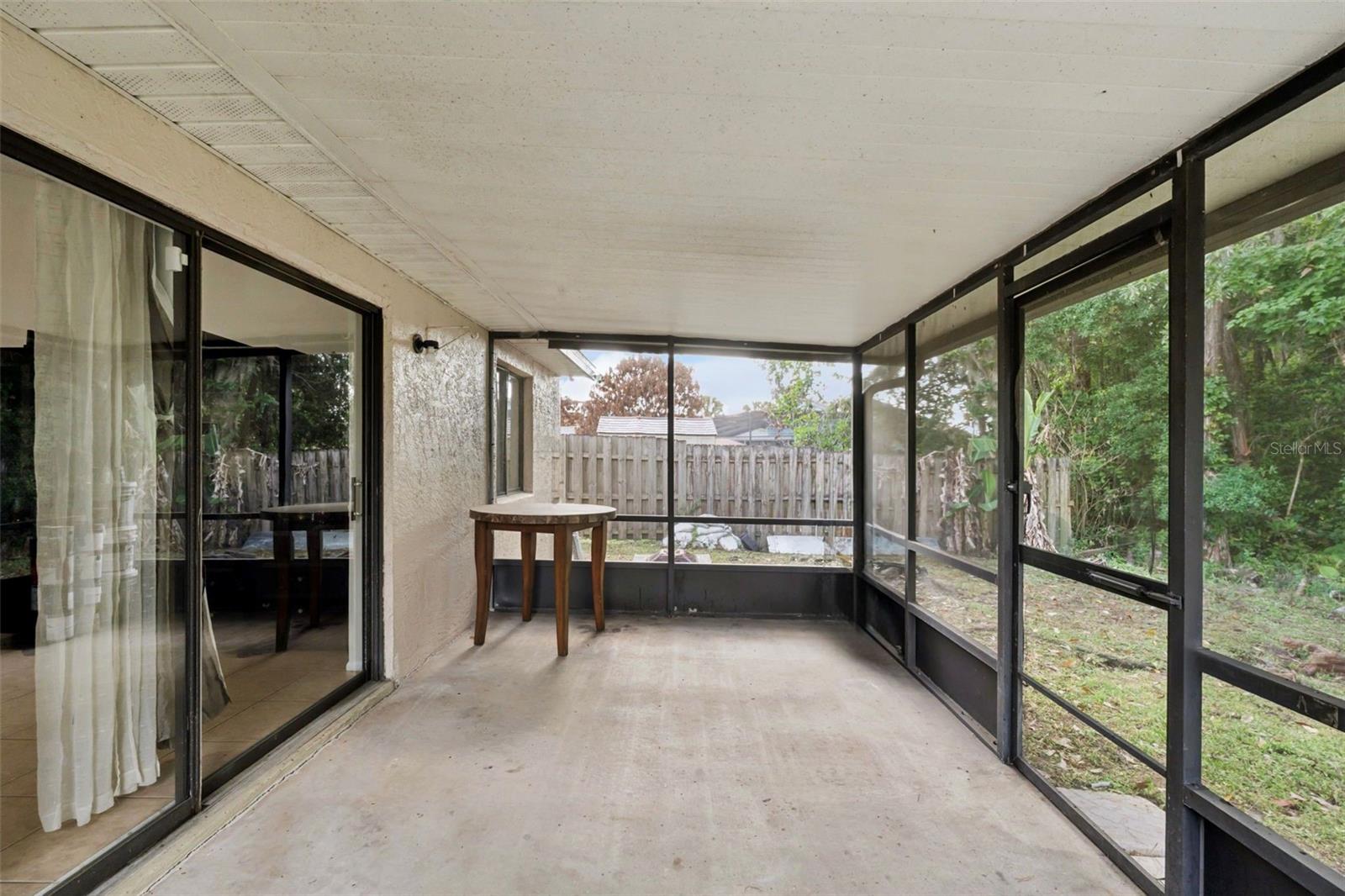 932 OCALA WOODS LN, ORLANDO, FL, 32824