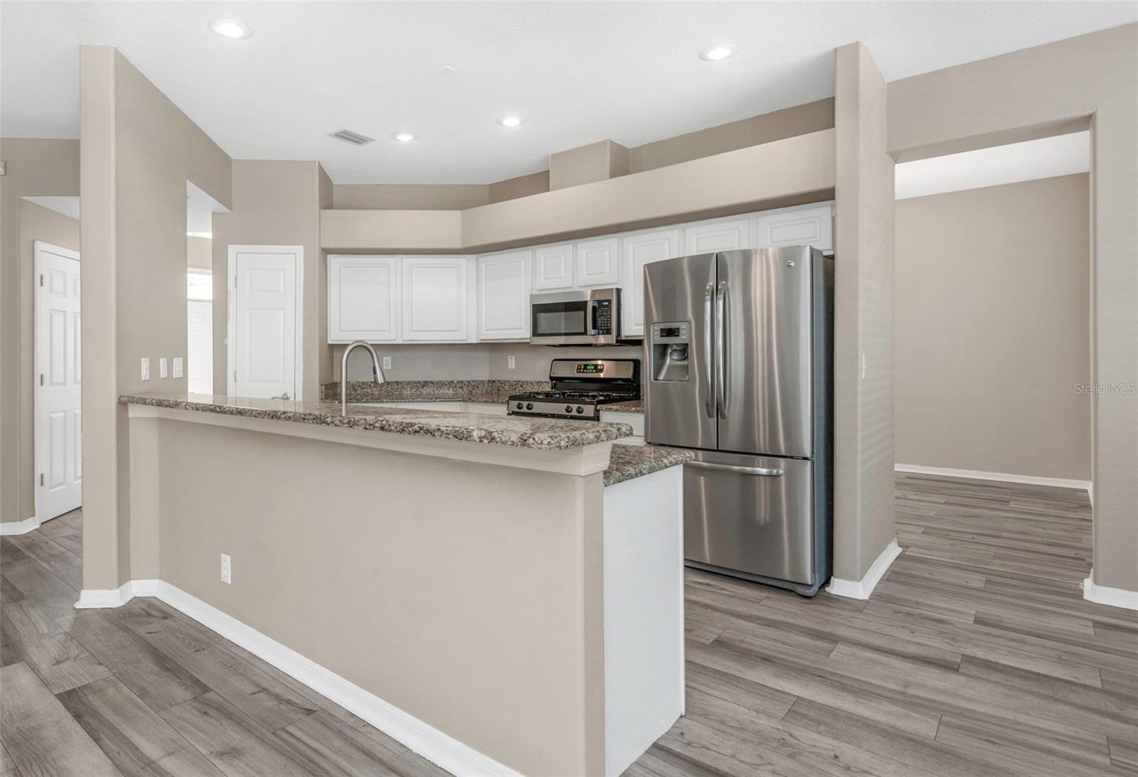 4152 GRANDCHAMP CIR, PALM HARBOR, FL, 34685