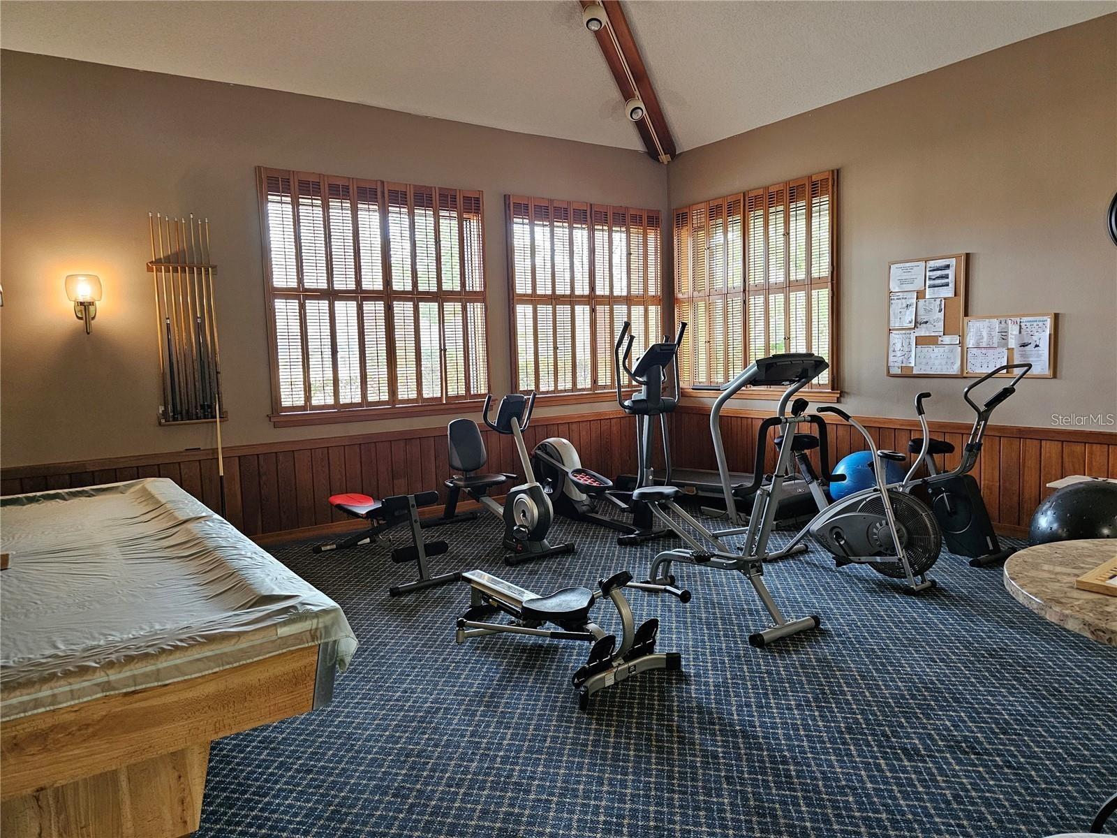 3076 EASTLAND BLVD #203, CLEARWATER, FL, 33761