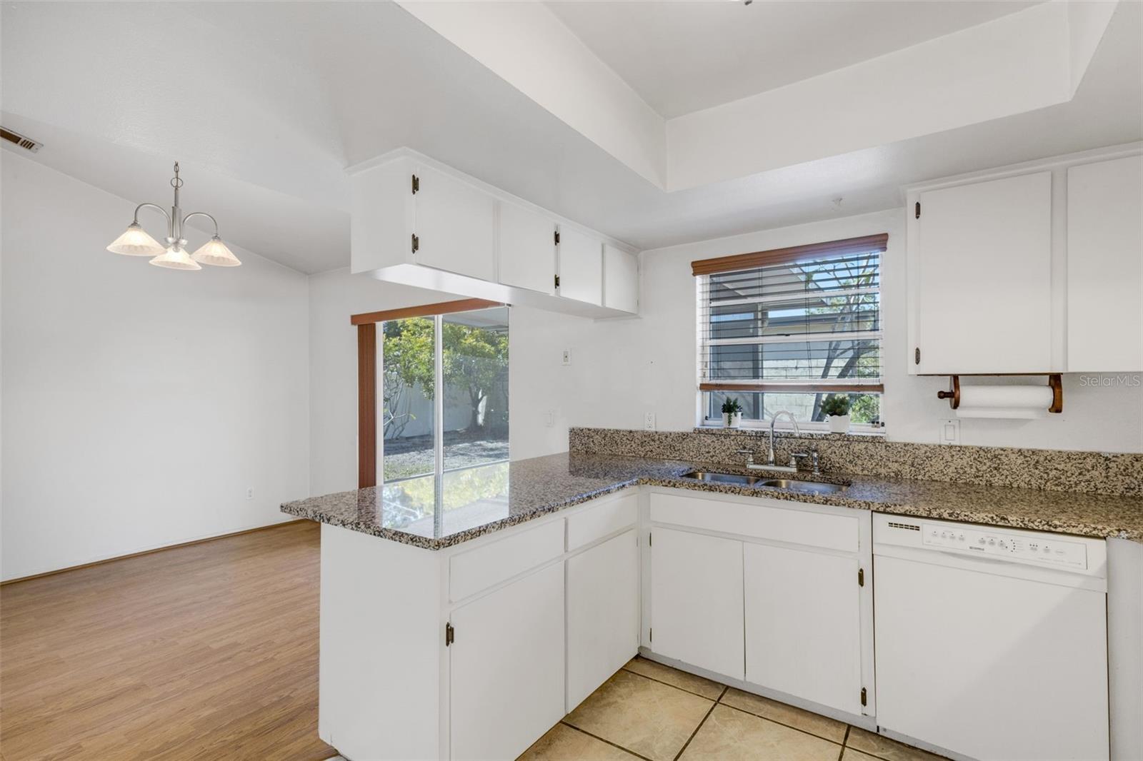 7571 121ST TER, LARGO, FL, 33773