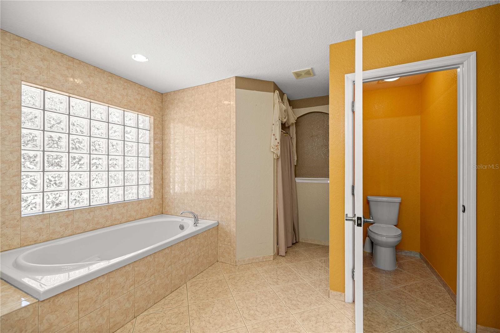 538 BAHIA CIRCLE DR, OCALA, FL, 34472