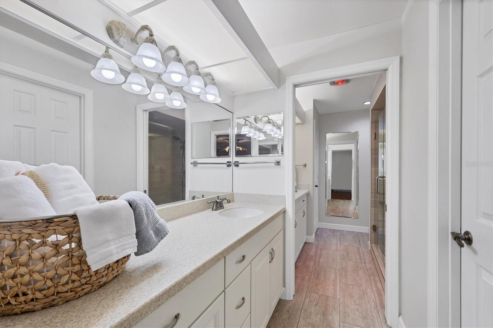 7374 ROYAL BIRKDALE DR #15D, SARASOTA, FL, 34238