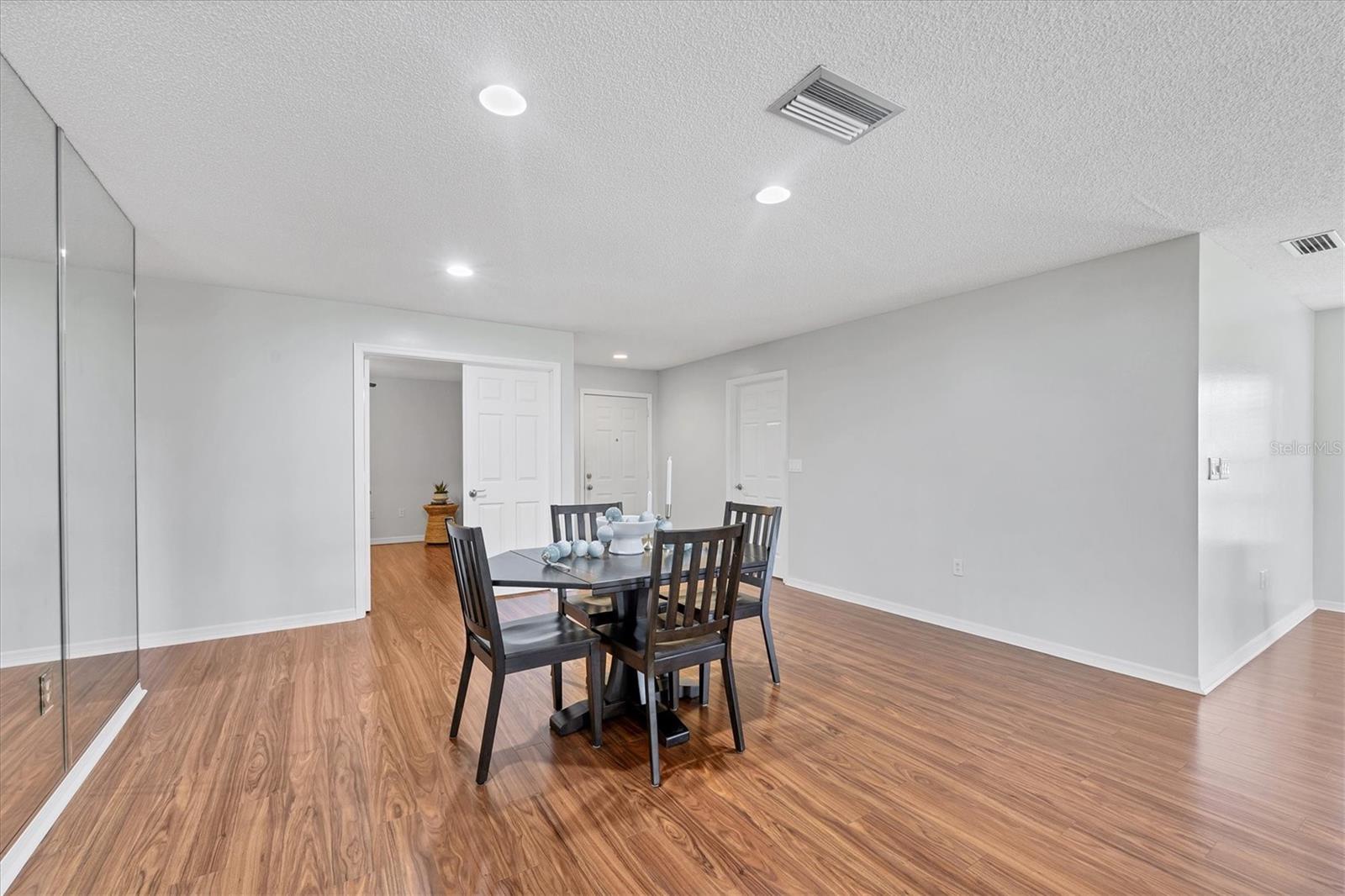 7374 ROYAL BIRKDALE DR #15D, SARASOTA, FL, 34238