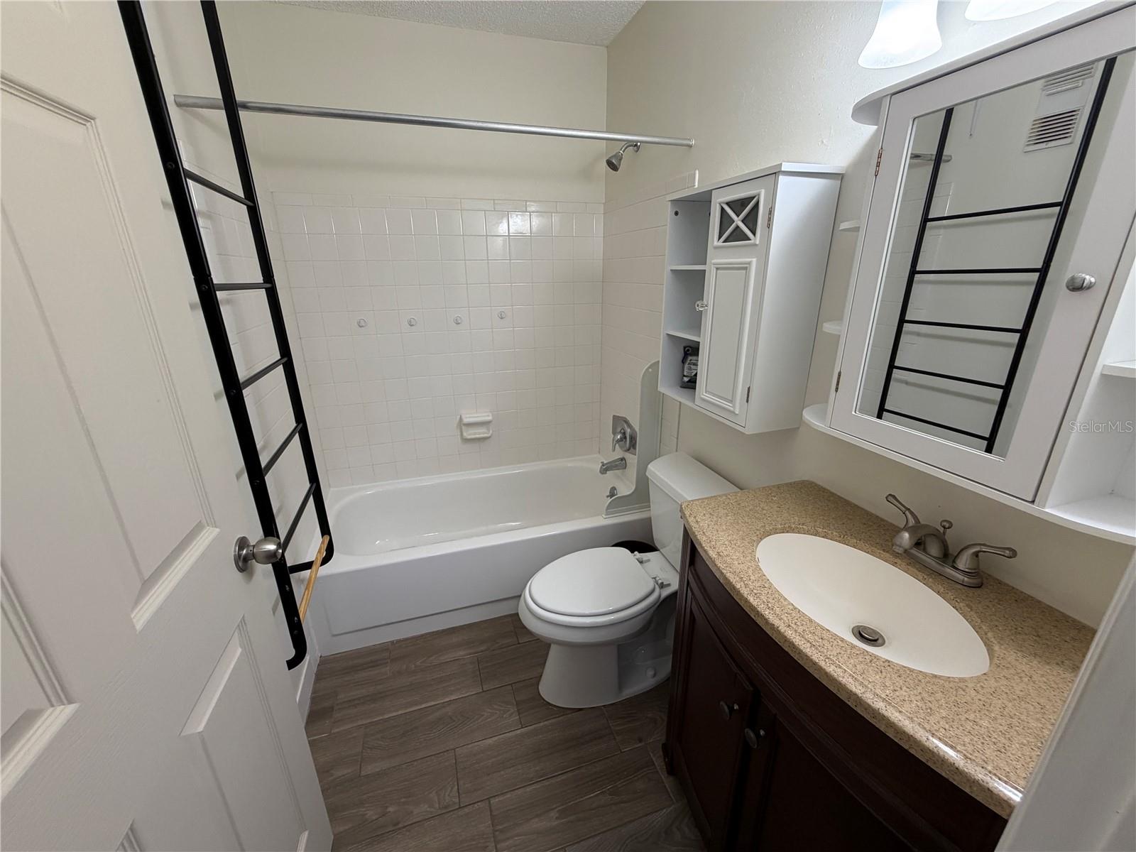 5967 TERRACE PARK DR N #104, ST PETERSBURG, FL, 33709