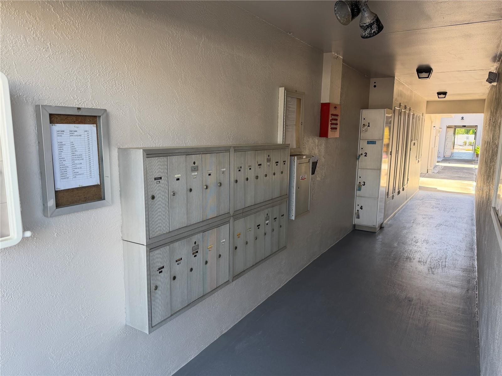 5967 TERRACE PARK DR N #104, ST PETERSBURG, FL, 33709