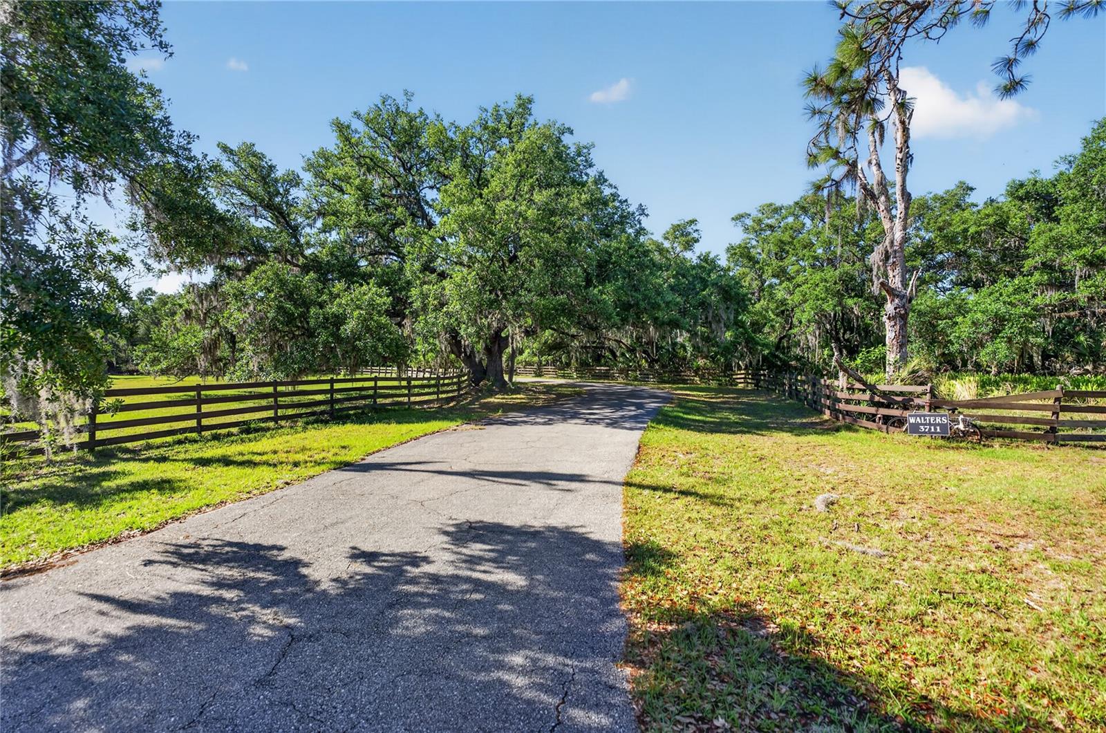 3711 HIDDEN RIVER RD, SARASOTA, FL, 34240