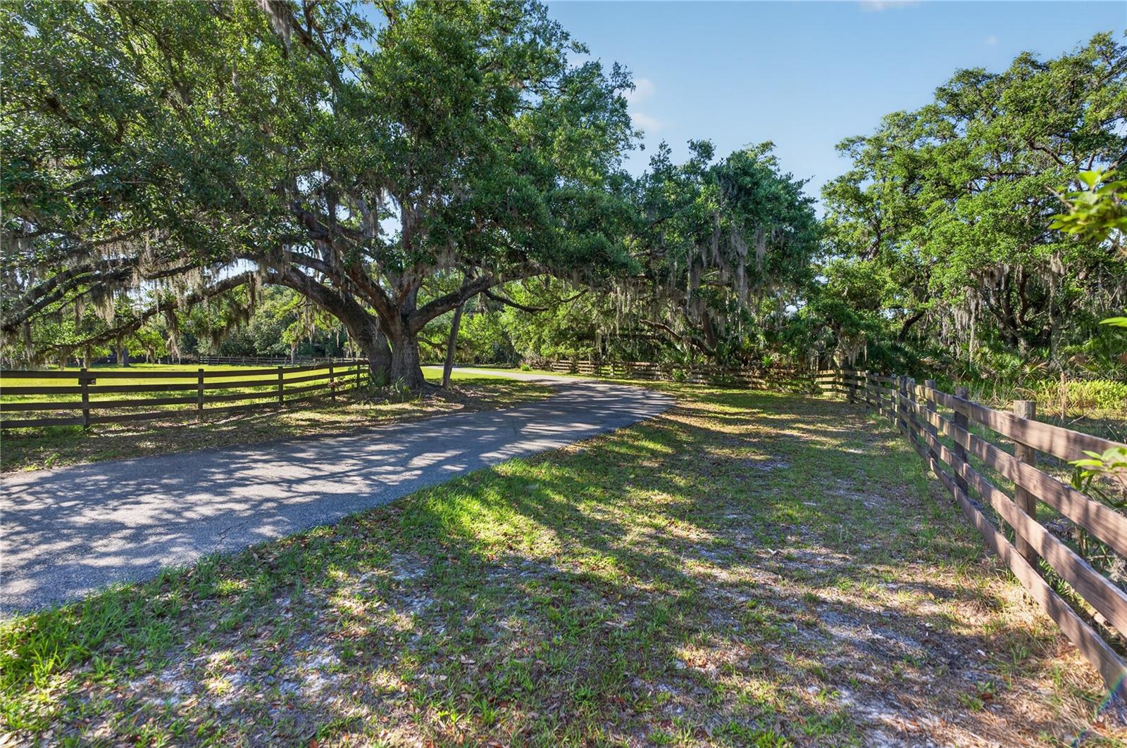 3711 HIDDEN RIVER RD, SARASOTA, FL, 34240