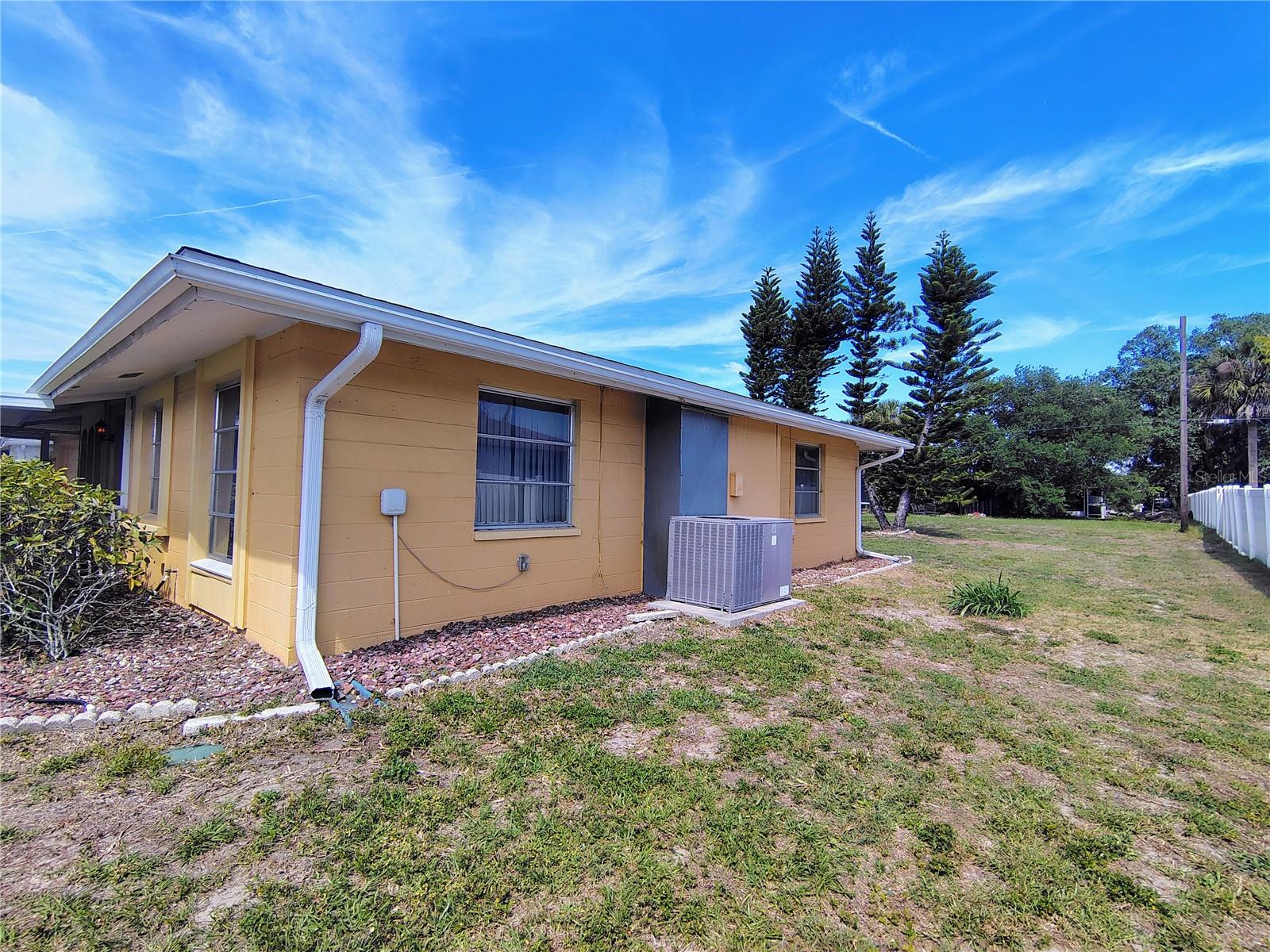 2094 BACKTON ST, PORT CHARLOTTE, FL, 33948