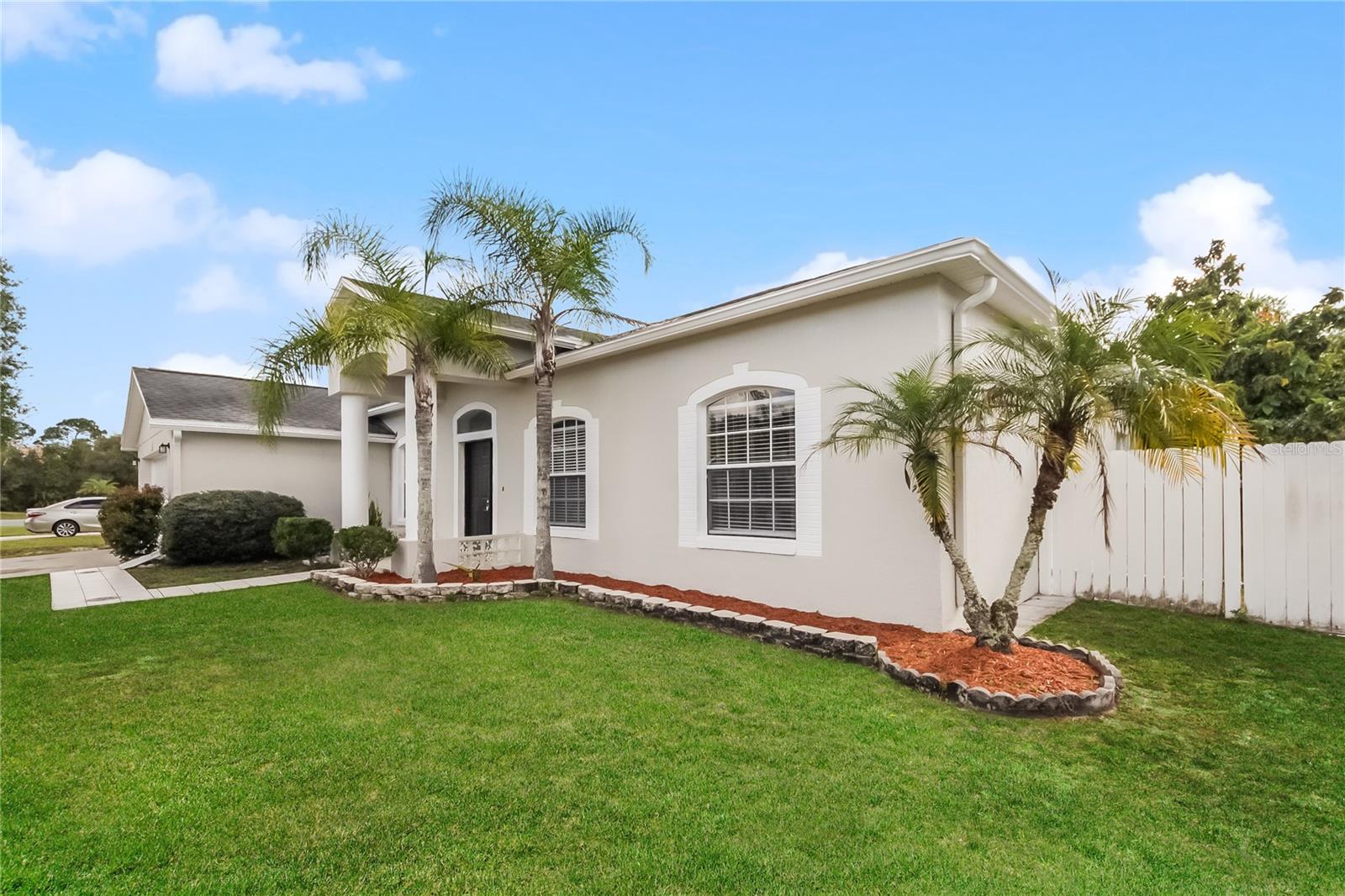 906 MENDOZA LN, KISSIMMEE, FL, 34758