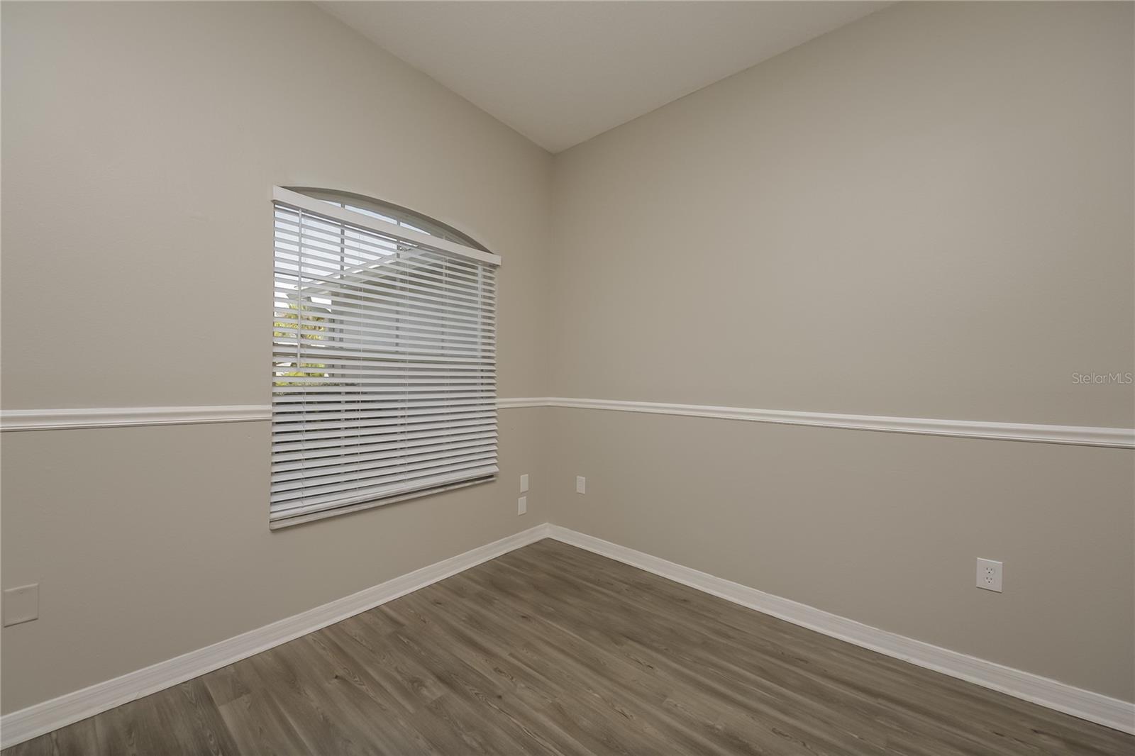 906 MENDOZA LN, KISSIMMEE, FL, 34758