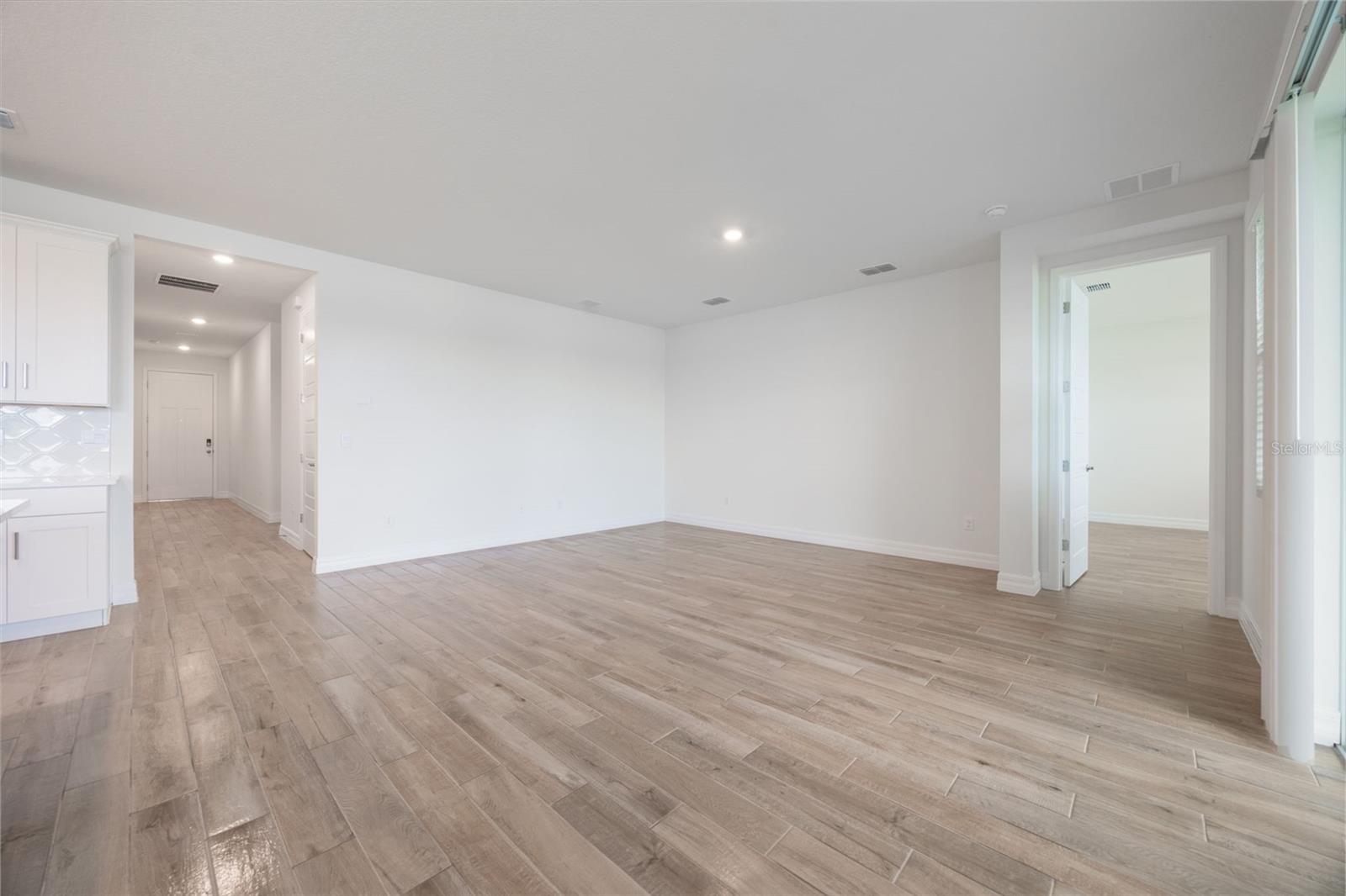 2277 HAMDEN WAY, MOUNT DORA, FL, 32757