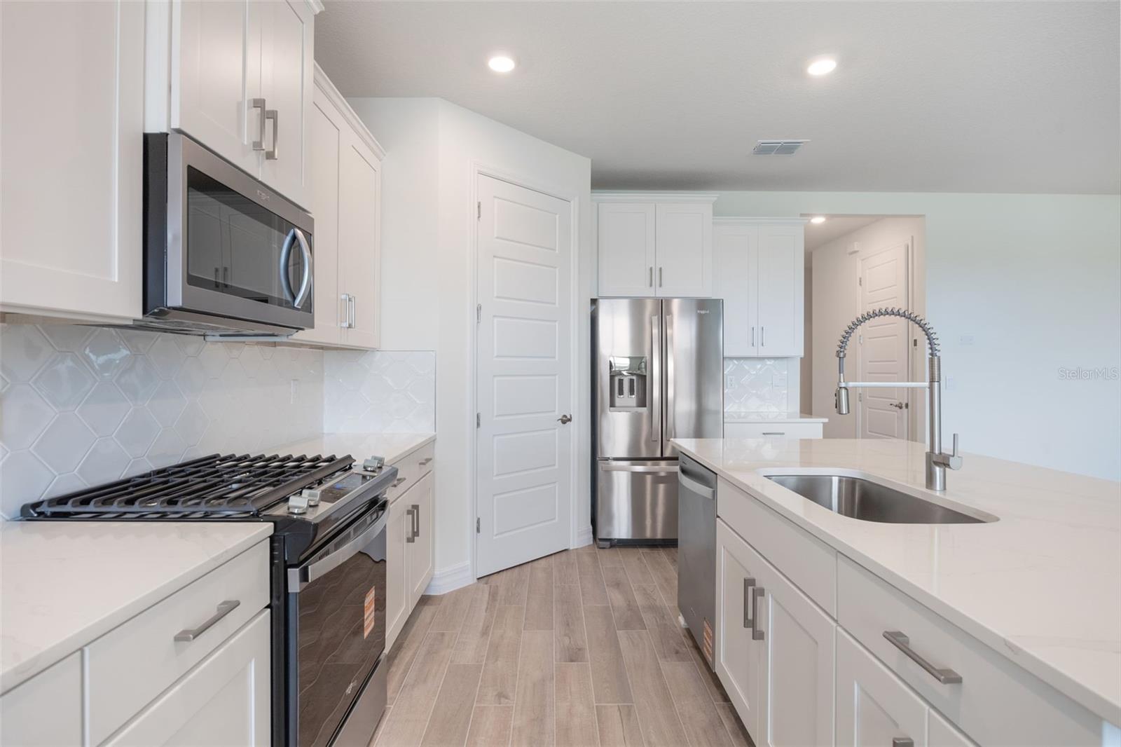 2277 HAMDEN WAY, MOUNT DORA, FL, 32757