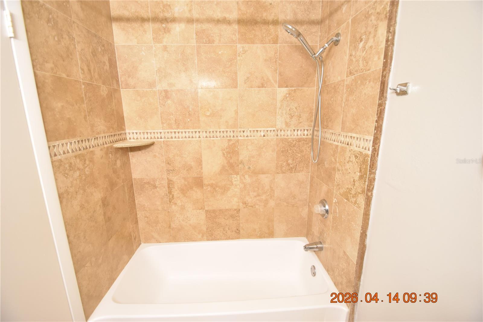 8605 MALLARD RESERVE DR #203, TAMPA, FL, 33614