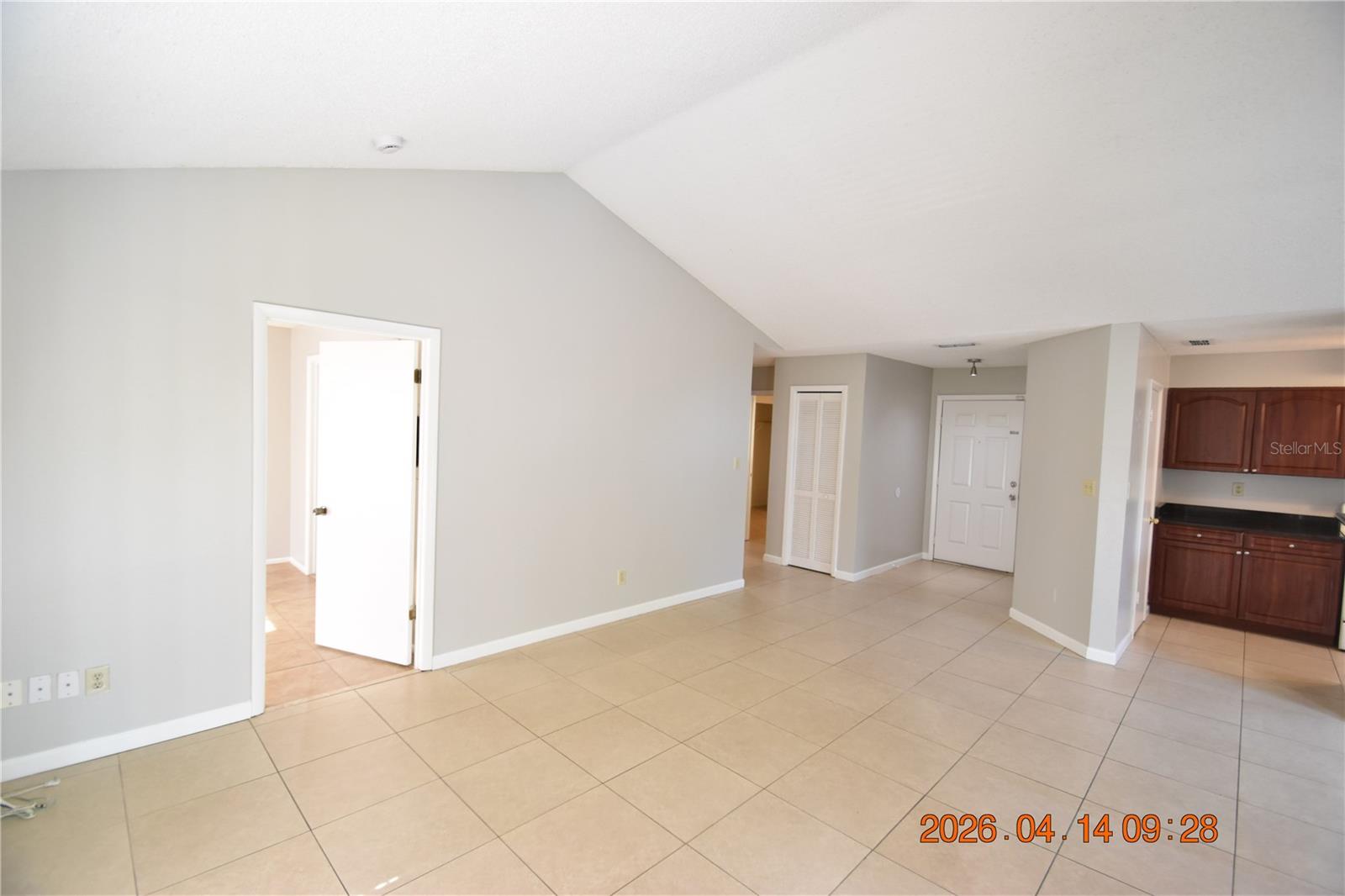 8605 MALLARD RESERVE DR #203, TAMPA, FL, 33614