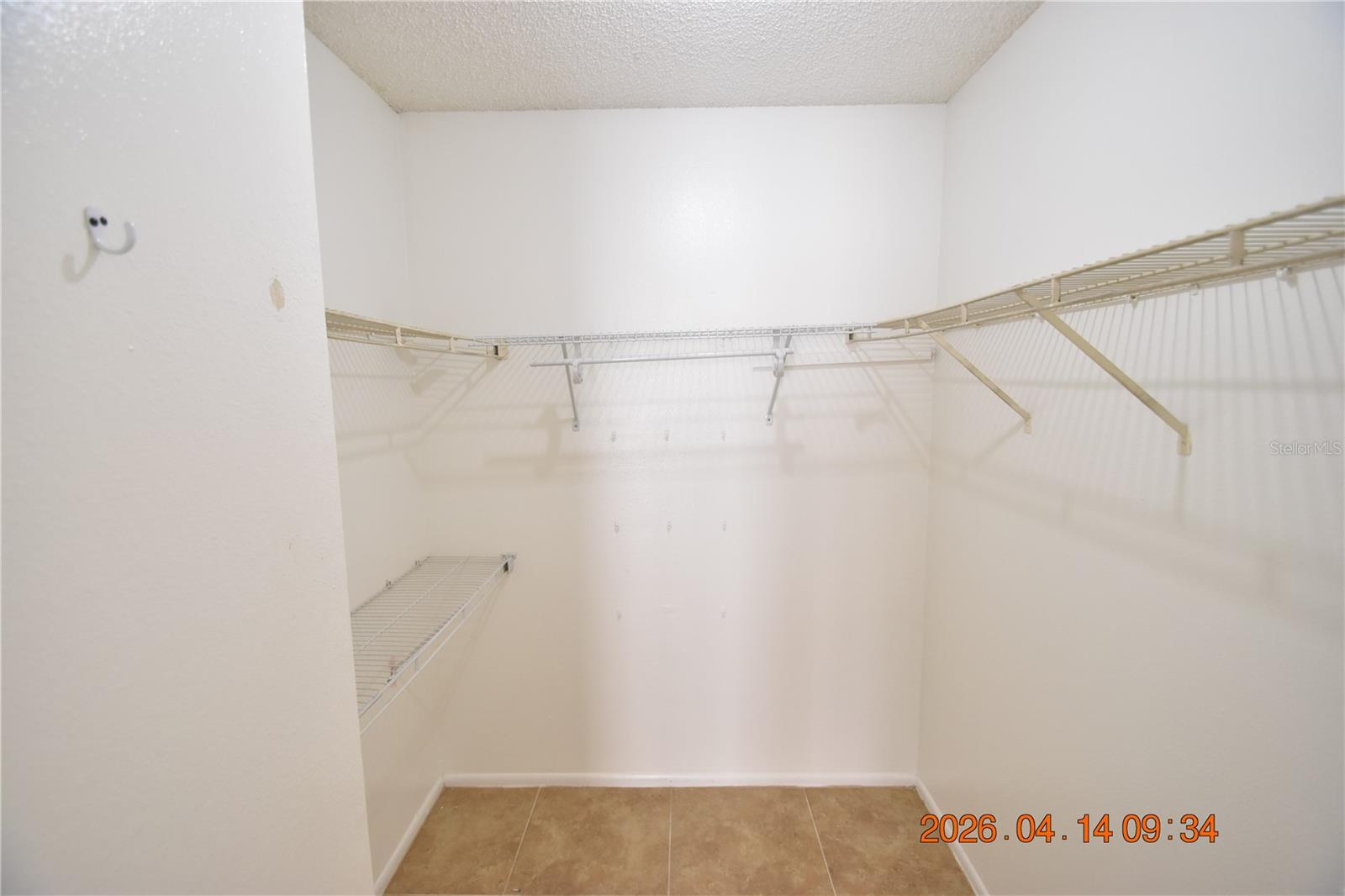 8605 MALLARD RESERVE DR #203, TAMPA, FL, 33614