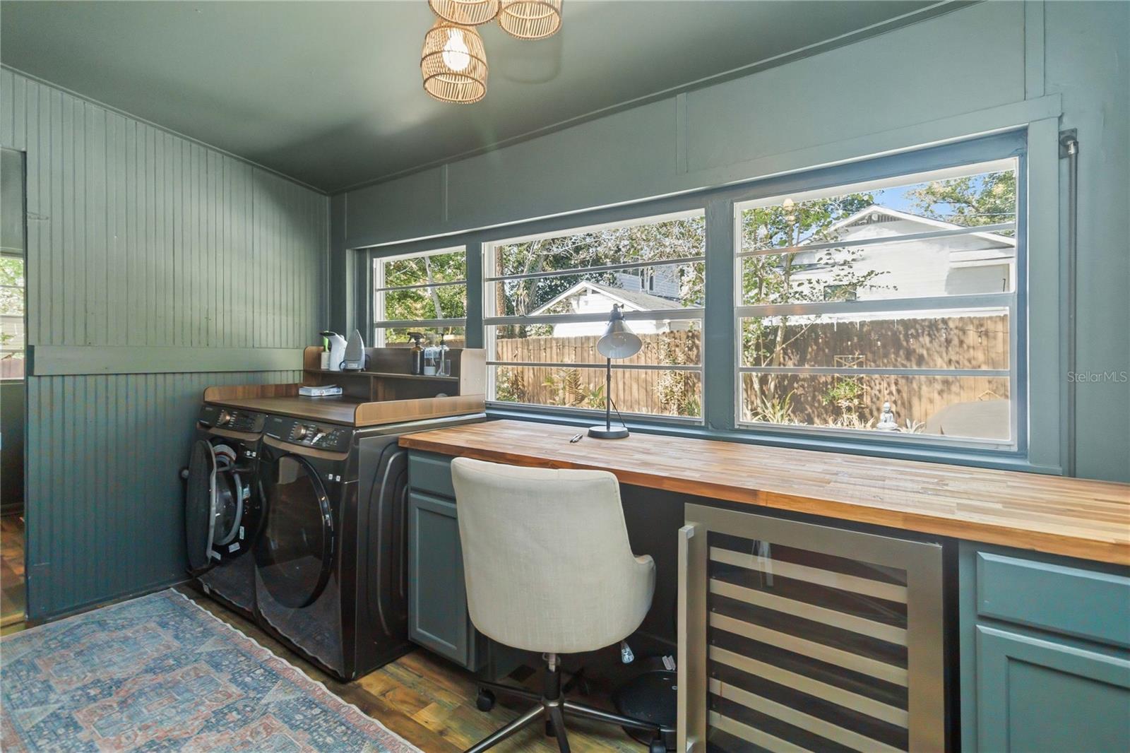 122 N MILLS AVE, ORLANDO, FL, 32801