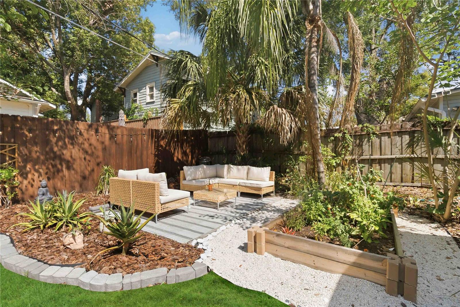 122 N MILLS AVE, ORLANDO, FL, 32801