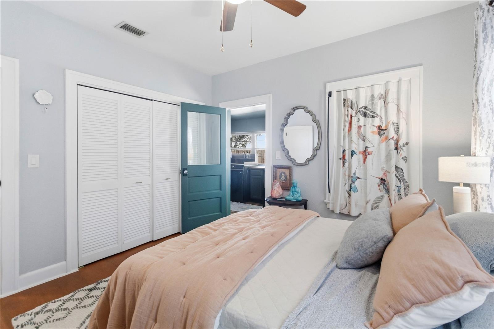 122 N MILLS AVE, ORLANDO, FL, 32801