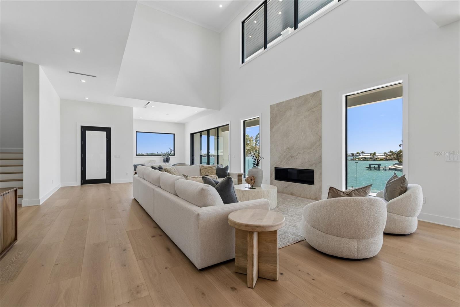 236 HOWARD DR, BELLEAIR BEACH, FL, 33786