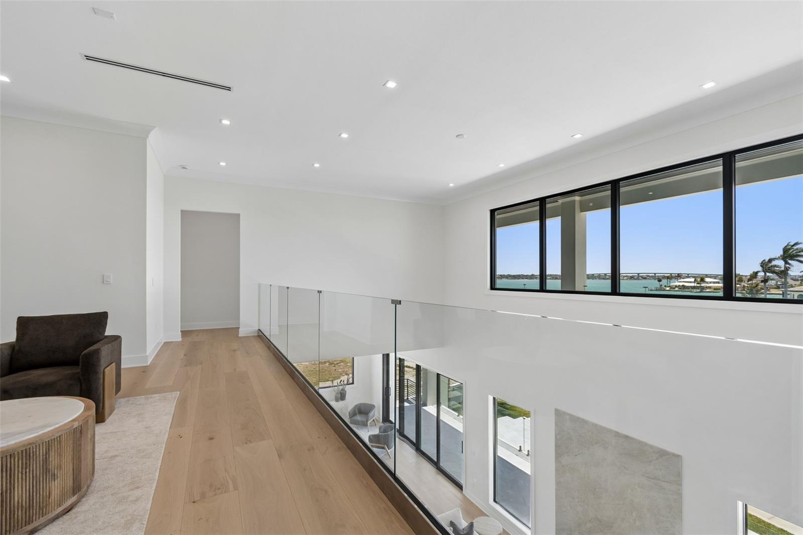 236 HOWARD DR, BELLEAIR BEACH, FL, 33786