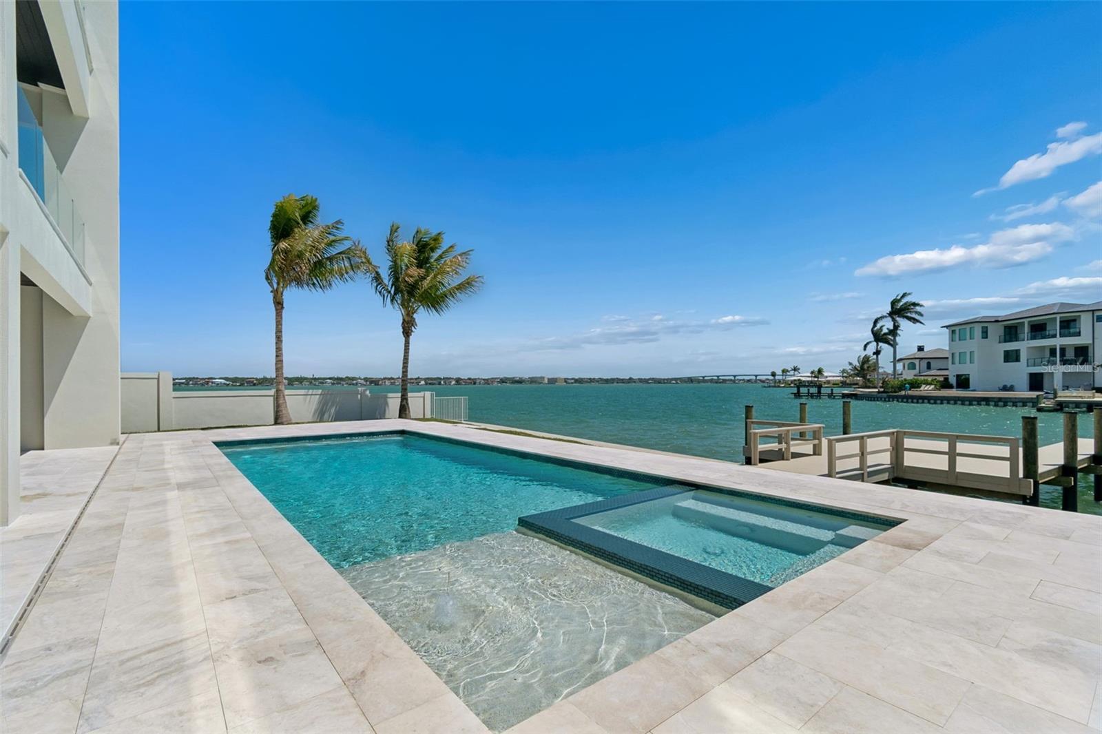 236 HOWARD DR, BELLEAIR BEACH, FL, 33786