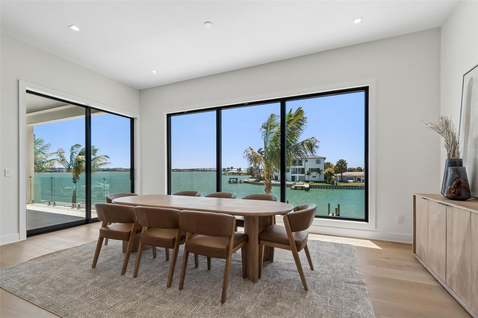 236 HOWARD DR, BELLEAIR BEACH, FL, 33786