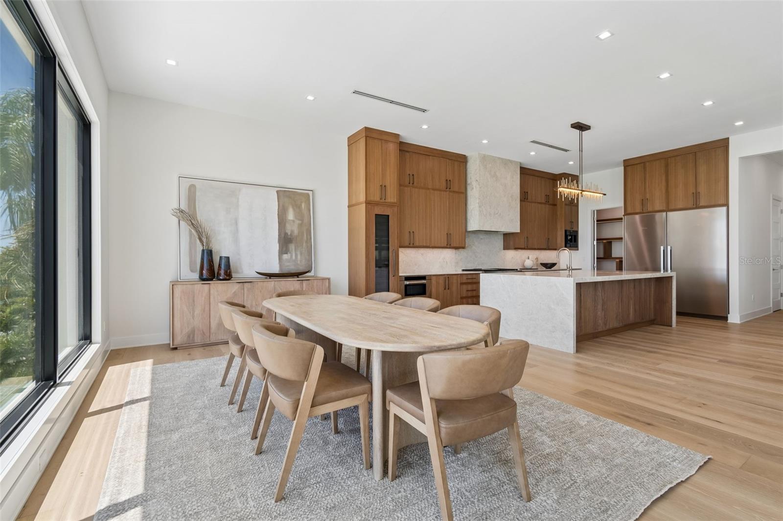 236 HOWARD DR, BELLEAIR BEACH, FL, 33786