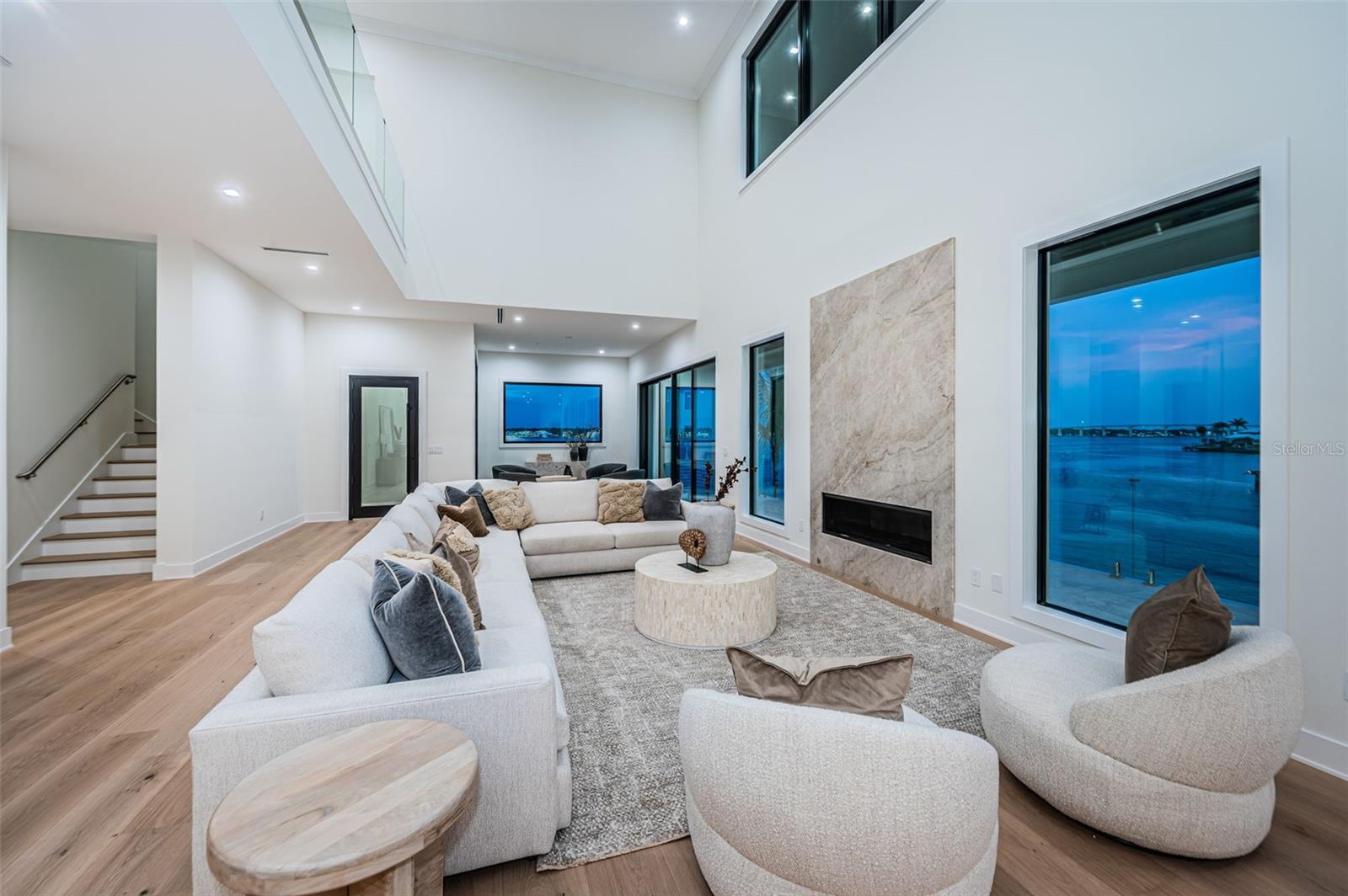 236 HOWARD DR, BELLEAIR BEACH, FL, 33786