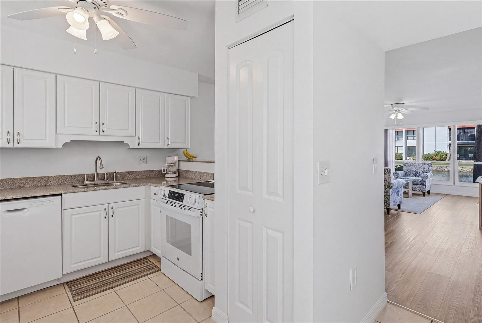 1801 GULF DR N #183, BRADENTON BEACH, FL, 34217