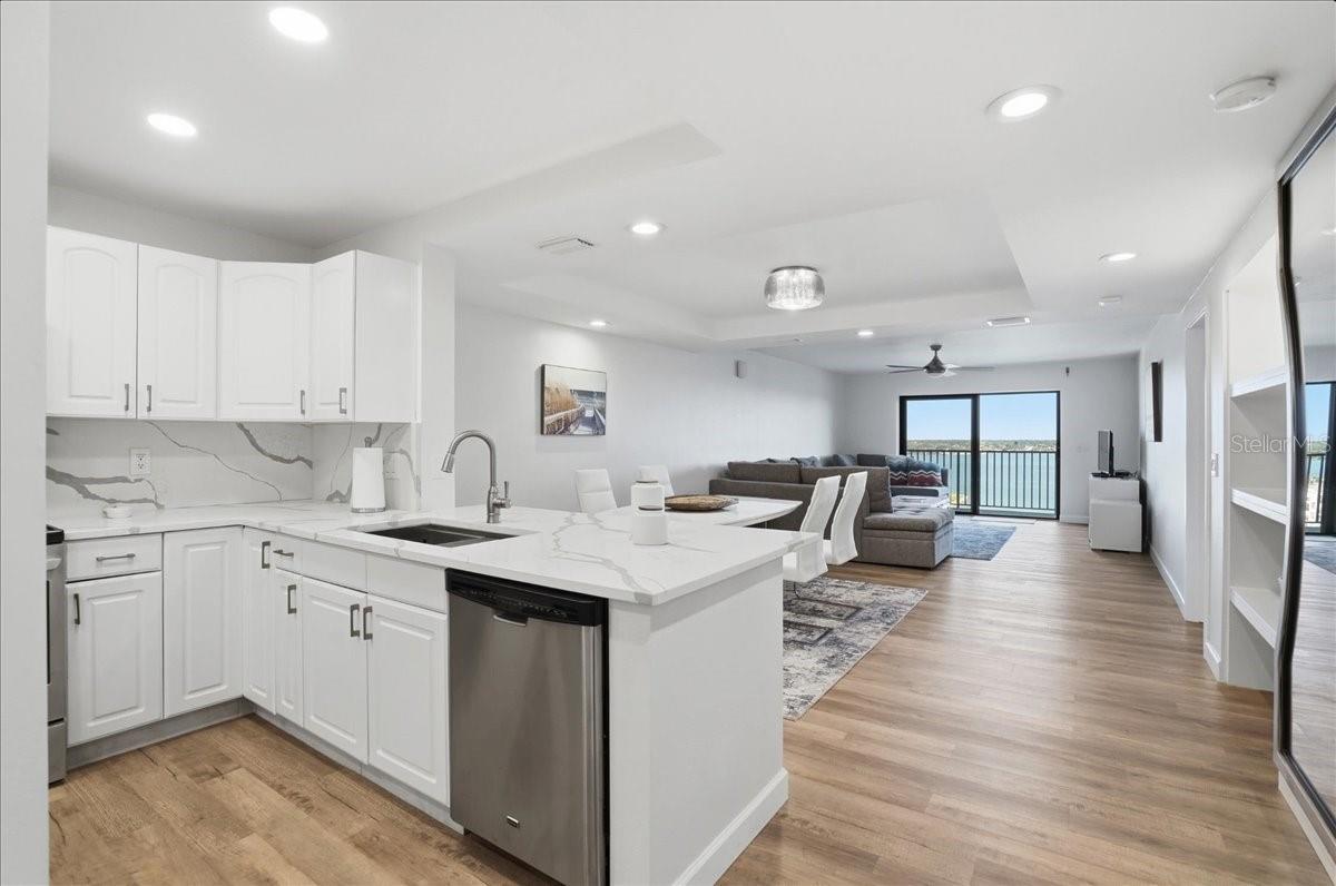 7300 SUN ISLAND DR S #905, SOUTH PASADENA, FL, 33707