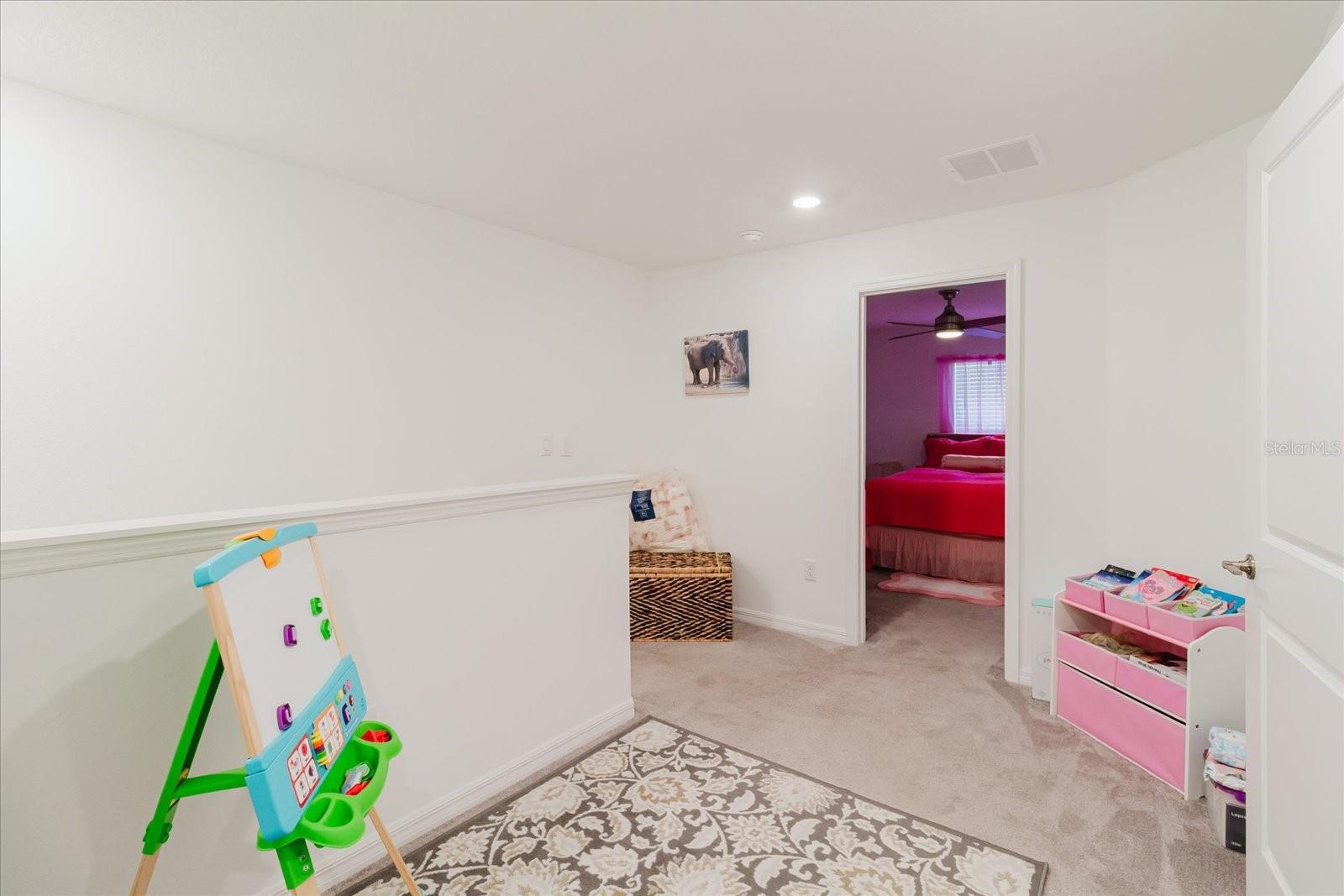 5226 FORUM BLVD, HOLIDAY, FL, 34690