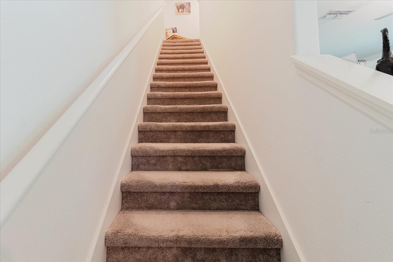 5226 FORUM BLVD, HOLIDAY, FL, 34690