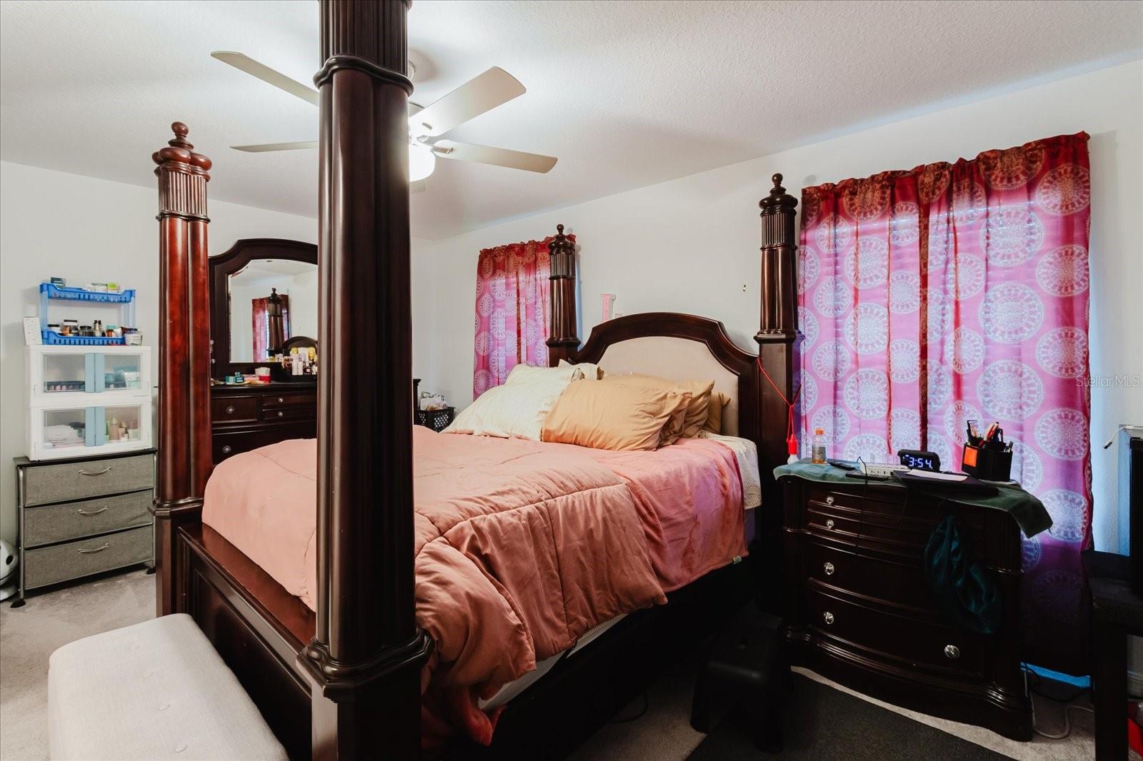 5226 FORUM BLVD, HOLIDAY, FL, 34690