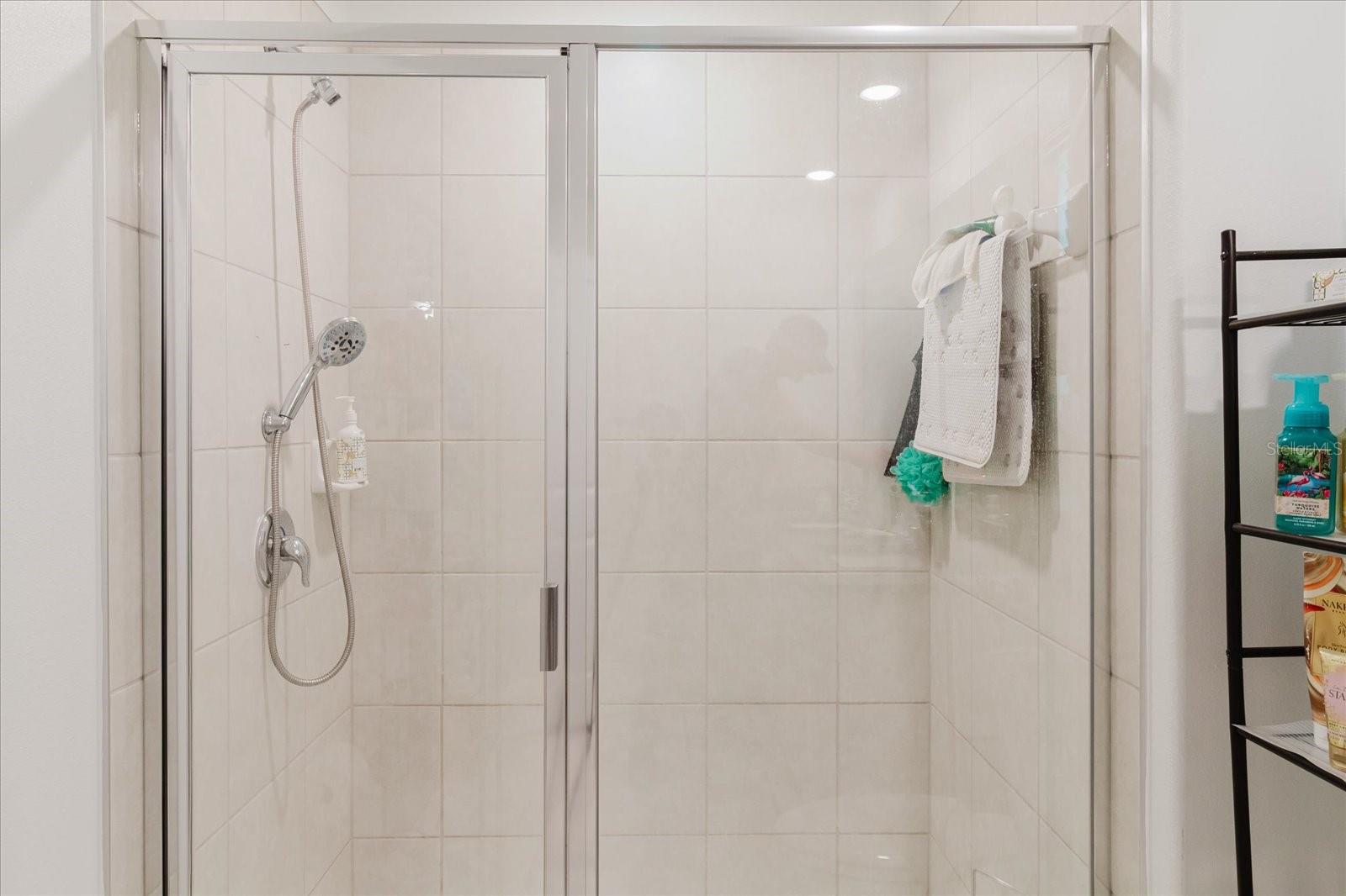 5226 FORUM BLVD, HOLIDAY, FL, 34690