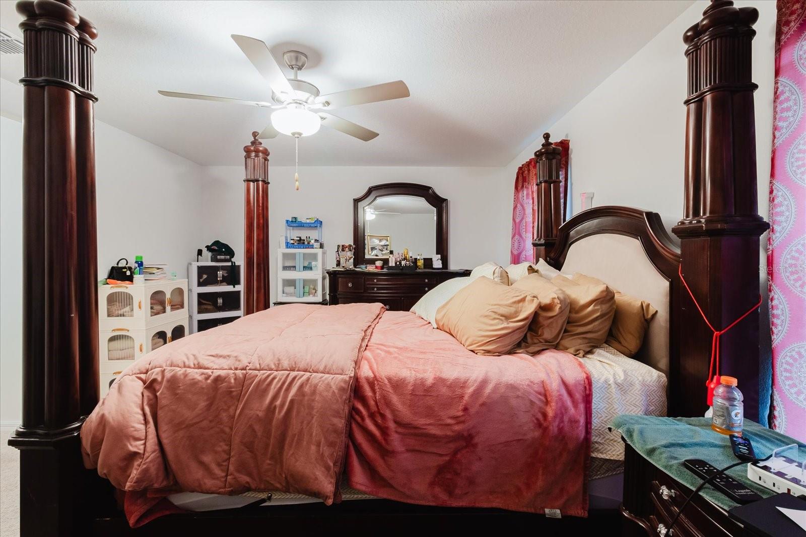 5226 FORUM BLVD, HOLIDAY, FL, 34690