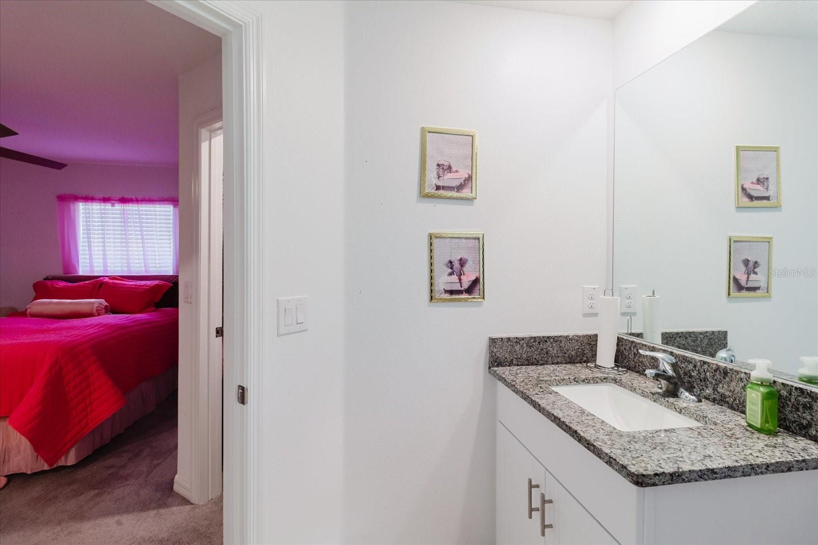 5226 FORUM BLVD, HOLIDAY, FL, 34690