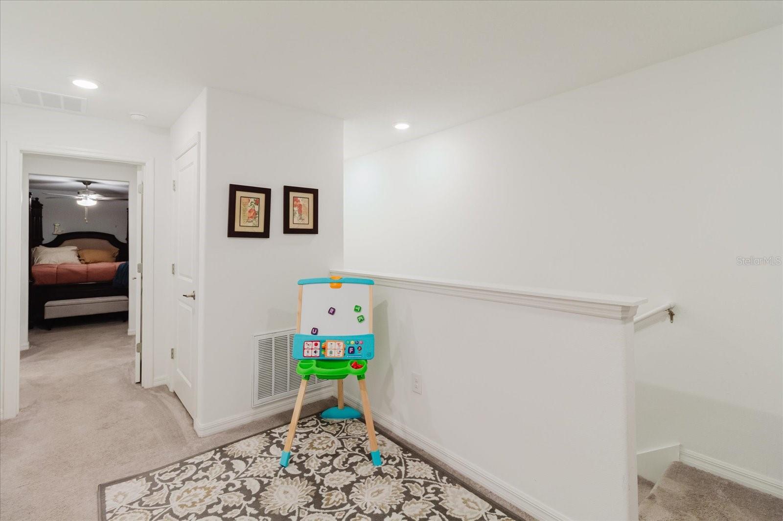 5226 FORUM BLVD, HOLIDAY, FL, 34690