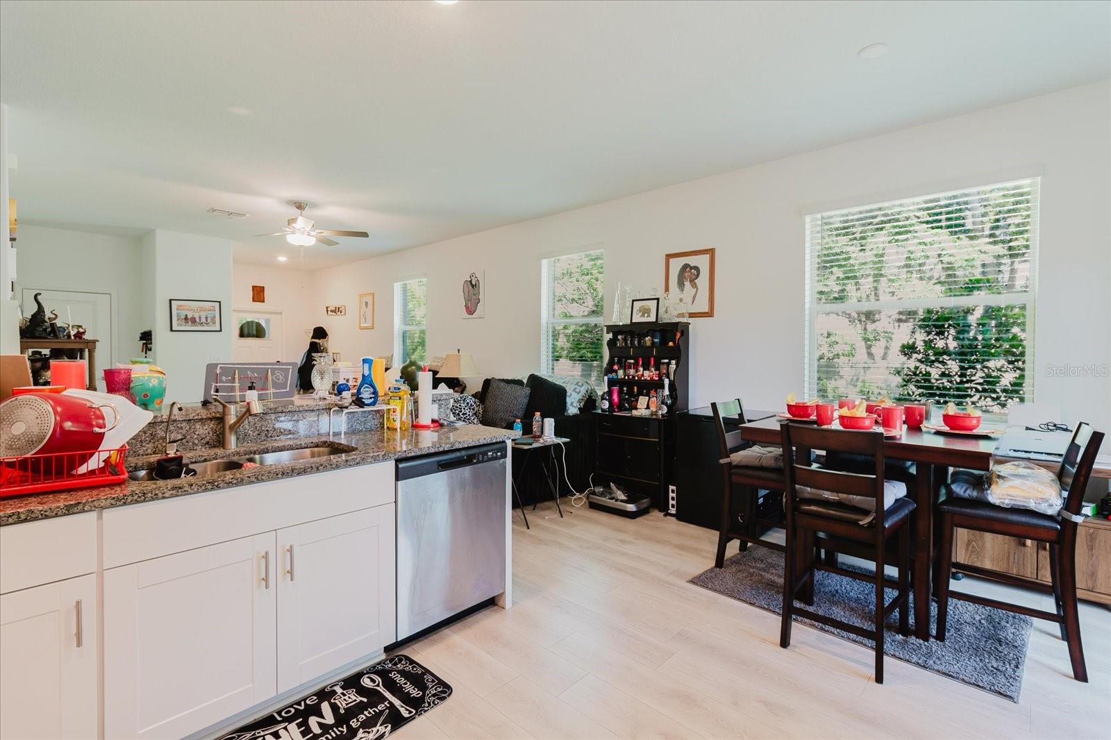 5226 FORUM BLVD, HOLIDAY, FL, 34690