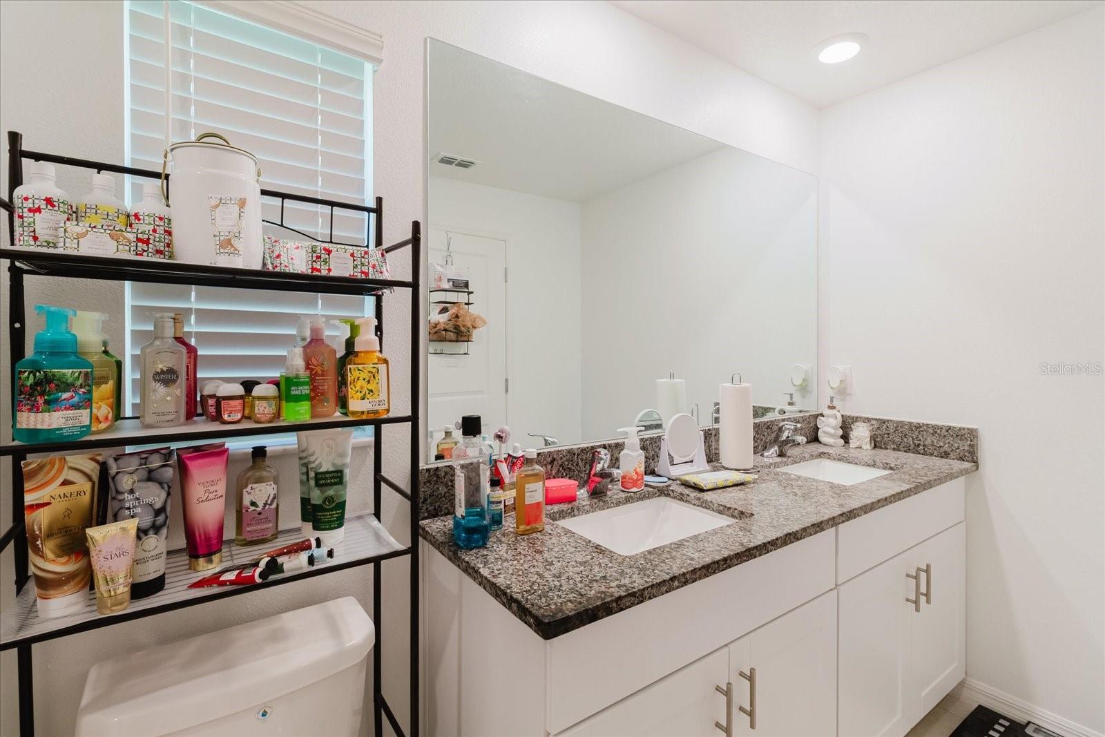 5226 FORUM BLVD, HOLIDAY, FL, 34690