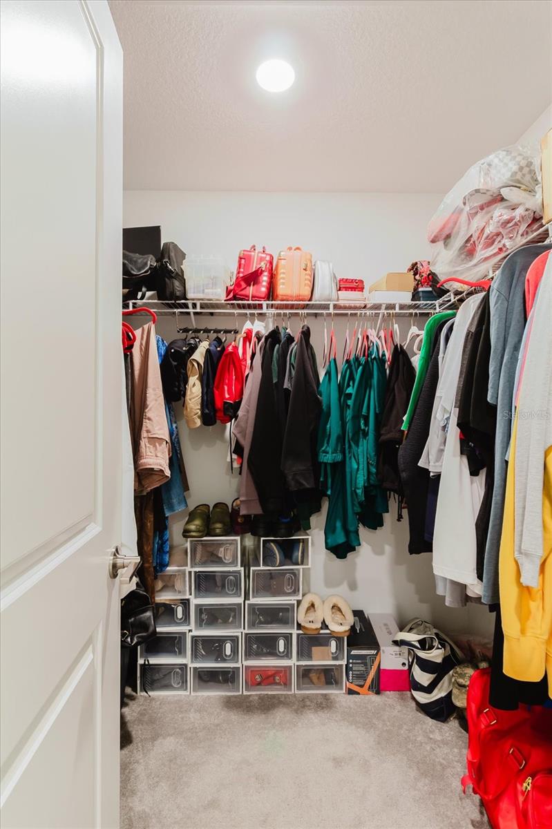 5226 FORUM BLVD, HOLIDAY, FL, 34690