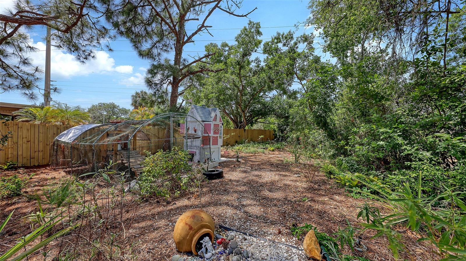 2243 LOCKWOOD MEADOWS DR, SARASOTA, FL, 34234