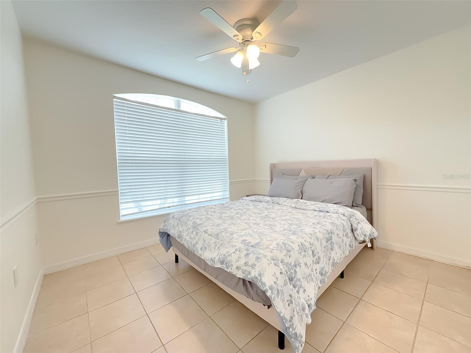 16668 CORNER LAKE DR, ORLANDO, FL, 32820