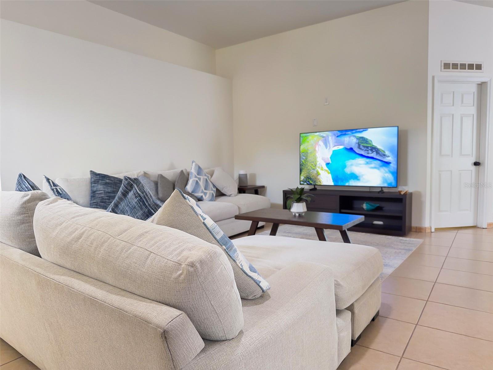 16668 CORNER LAKE DR, ORLANDO, FL, 32820