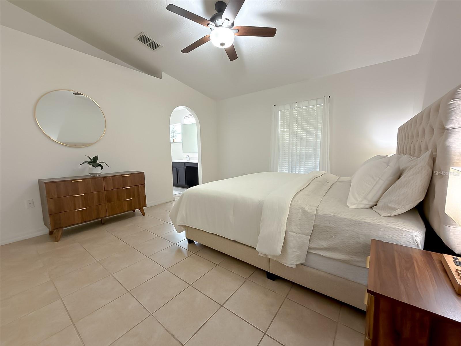 16668 CORNER LAKE DR, ORLANDO, FL, 32820