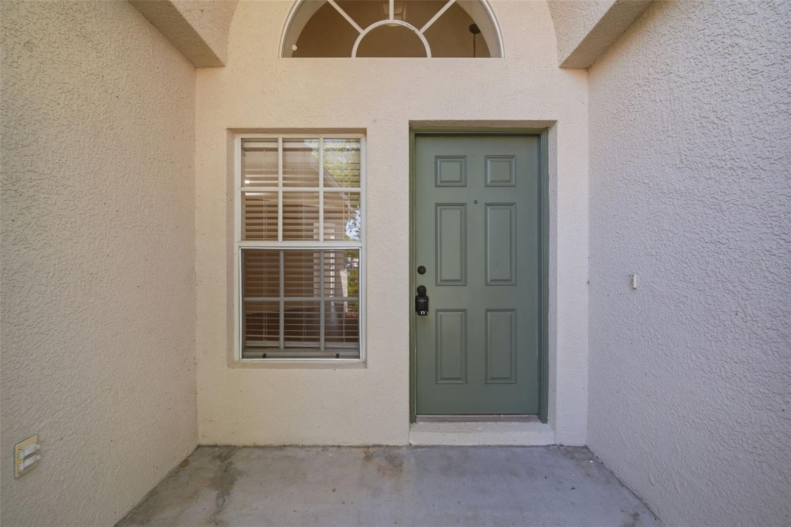 12501 LAKE VISTA DR, GIBSONTON, FL, 33534