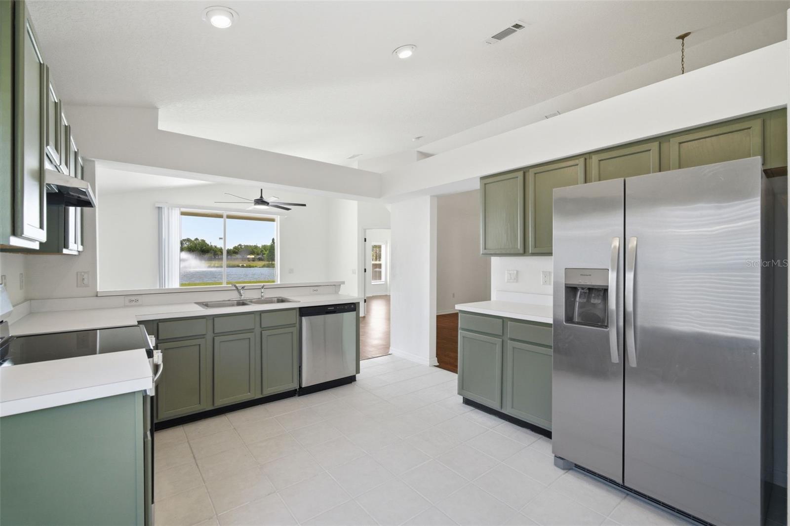 12501 LAKE VISTA DR, GIBSONTON, FL, 33534